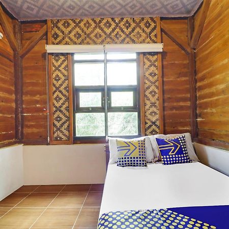 Oyo Homes 90956 Desa Wisata Guranteng Pendjalu エクステリア 写真