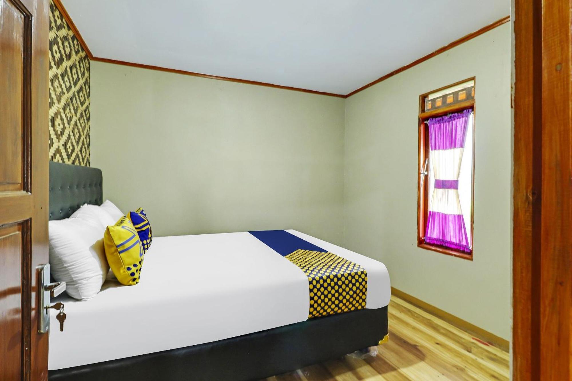 Oyo Homes 90956 Desa Wisata Guranteng Pendjalu エクステリア 写真