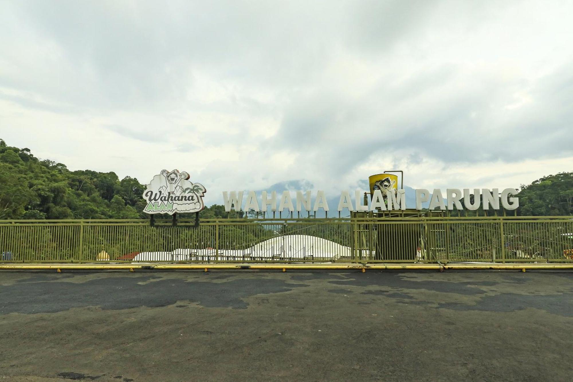Oyo Homes 90956 Desa Wisata Guranteng Pendjalu エクステリア 写真