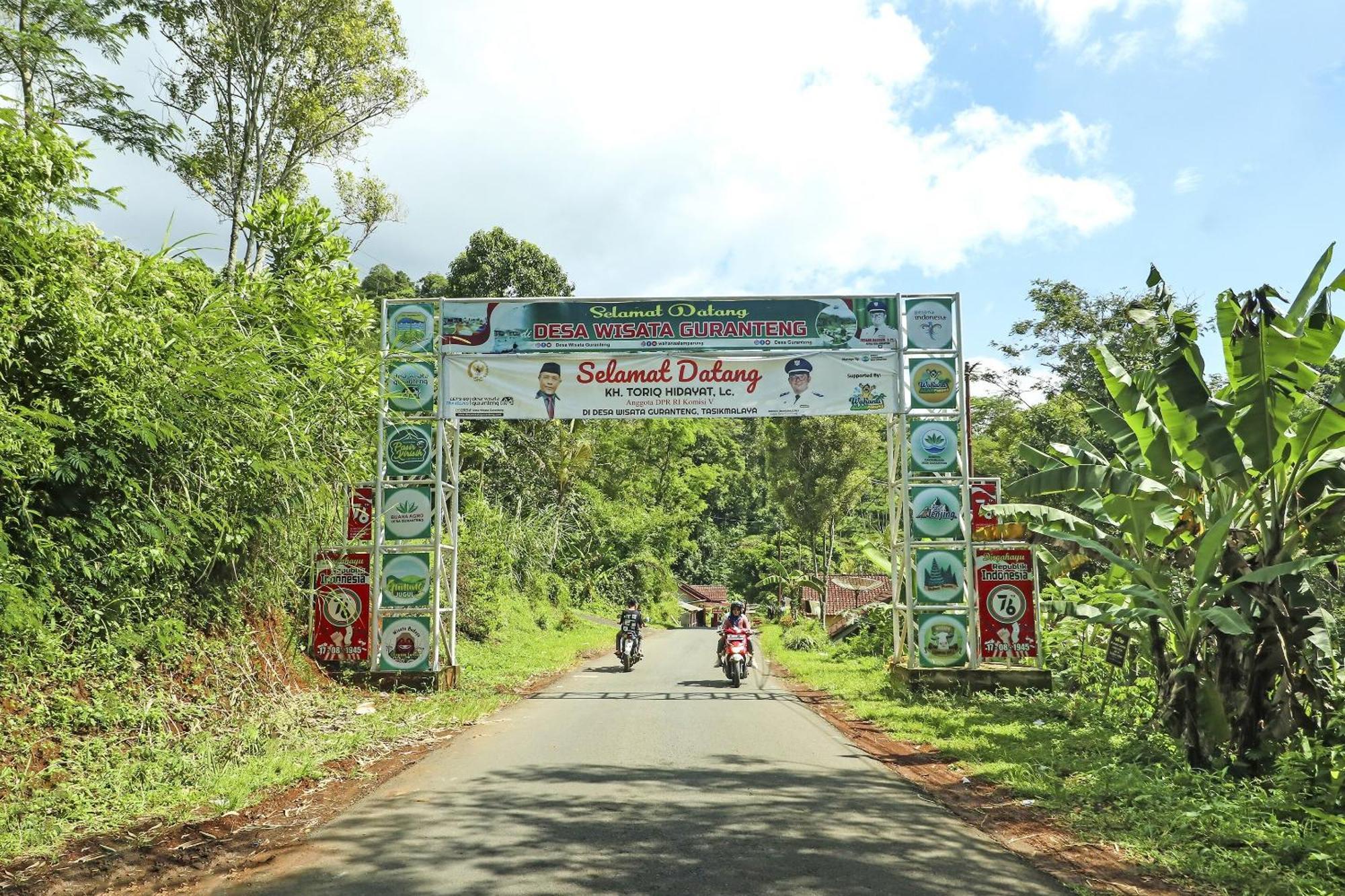Oyo Homes 90956 Desa Wisata Guranteng Pendjalu エクステリア 写真